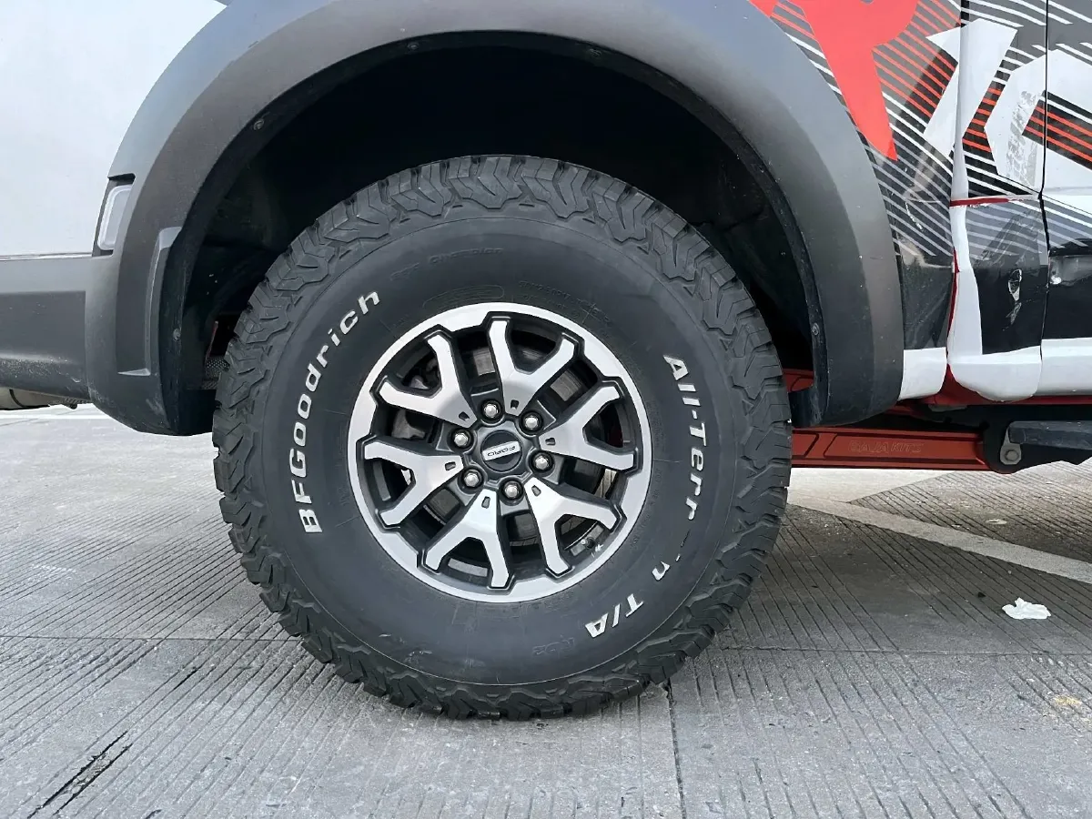 2023 Ford F-150 3.5T 423HP V6 10AT,autocango,china used car exporter,china ev exporter,chinese used car exporter,chinese used ev exporter