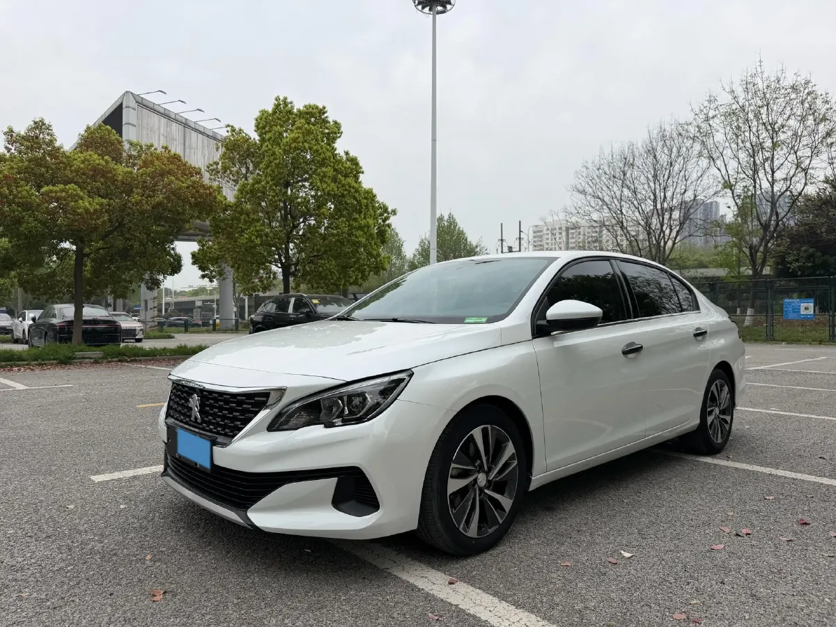 2022 Peugeot 408 1.6T 170HP L4 6AT,autocango,china used car exporter,china ev exporter,chinese used car exporter,chinese used ev exporter
