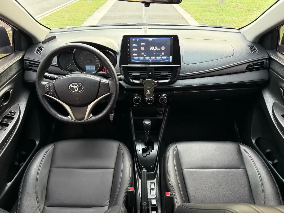 2021 Toyota Vios FS 1.5L 112HP L4 CVT,autocango,china used car exporter,china ev exporter,chinese used car exporter,chinese used ev exporter