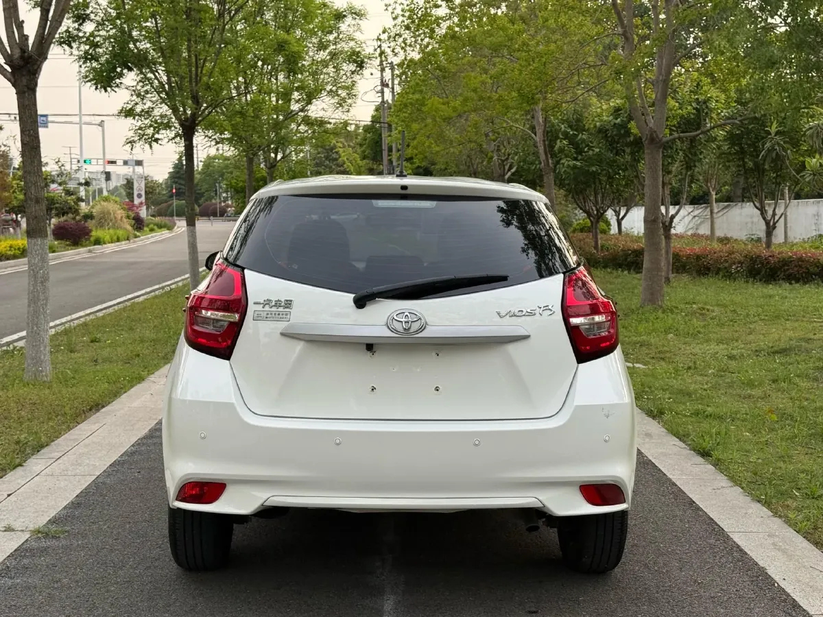 2021 Toyota Vios FS 1.5L 112HP L4 CVT,autocango,china used car exporter,china ev exporter,chinese used car exporter,chinese used ev exporter