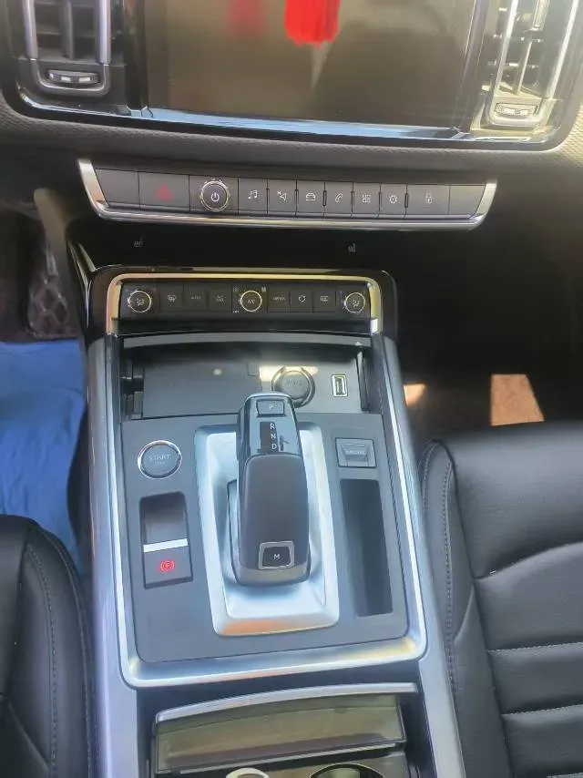 2021 Citroen C6 1.8T 211HP L4 8AT,autocango,china used car exporter,china ev exporter,chinese used car exporter,chinese used ev exporter