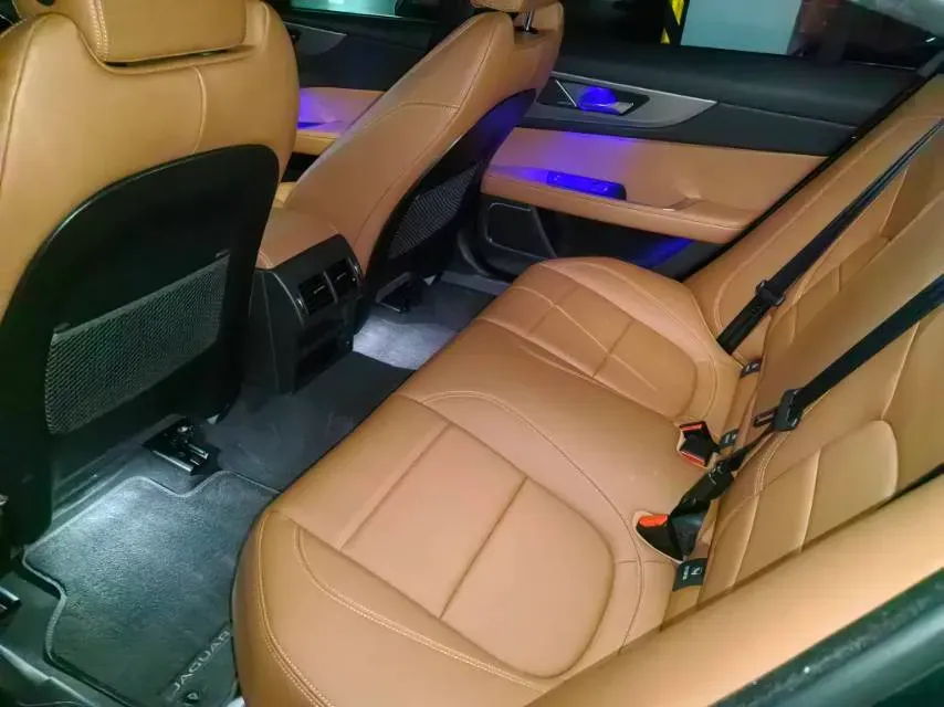 2024 Jaguar XEL 2.0T 250HP L4 8AT,autocango,china used car exporter,china ev exporter,chinese used car exporter,chinese used ev exporter