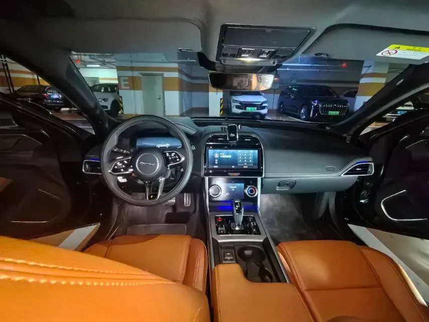 2024 Jaguar XEL 2.0T 250HP L4 8AT,autocango,china used car exporter,china ev exporter,chinese used car exporter,chinese used ev exporter