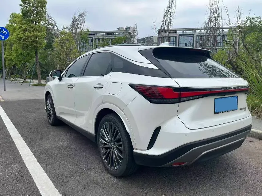 2023 Lexus RX 2.5L 189HP L4 E-CVT Hybrid,autocango,china used car exporter,china ev exporter,chinese used car exporter,chinese used ev exporter