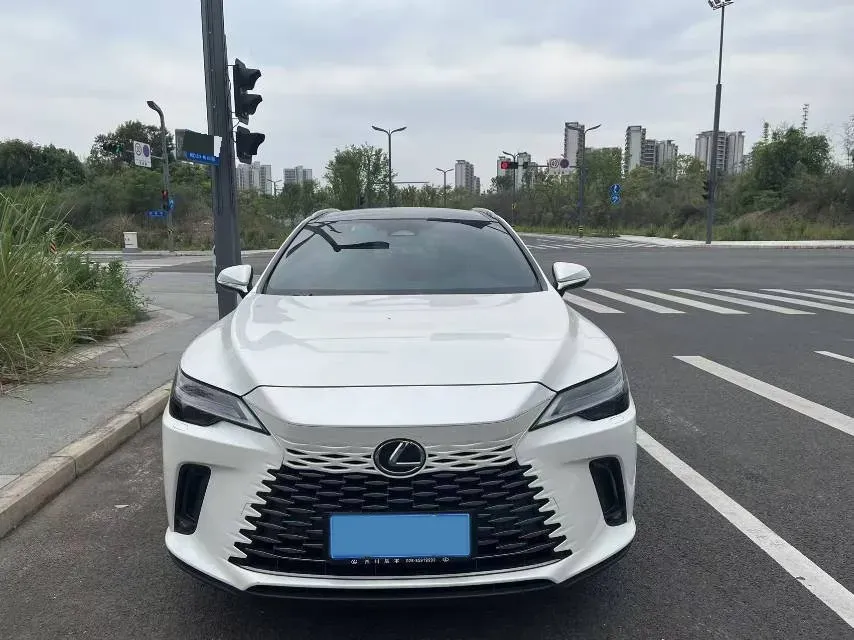 2023 Lexus RX 2.5L 189HP L4 E-CVT Hybrid,autocango,china used car exporter,china ev exporter,chinese used car exporter,chinese used ev exporter