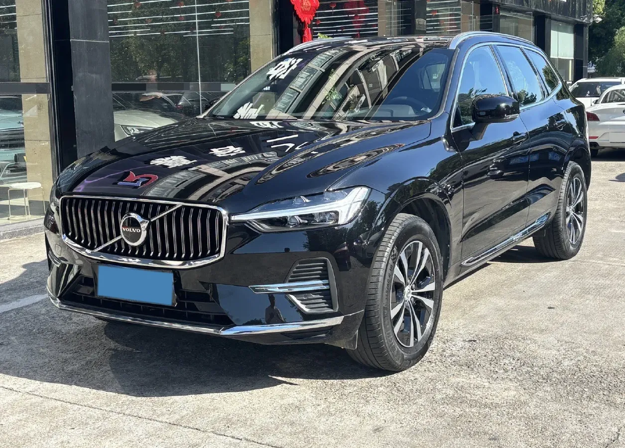 2024 Volvo XC60 2.0T 250HP L4 8AT,autocango,china used car exporter,china ev exporter,chinese used car exporter,chinese used ev exporter