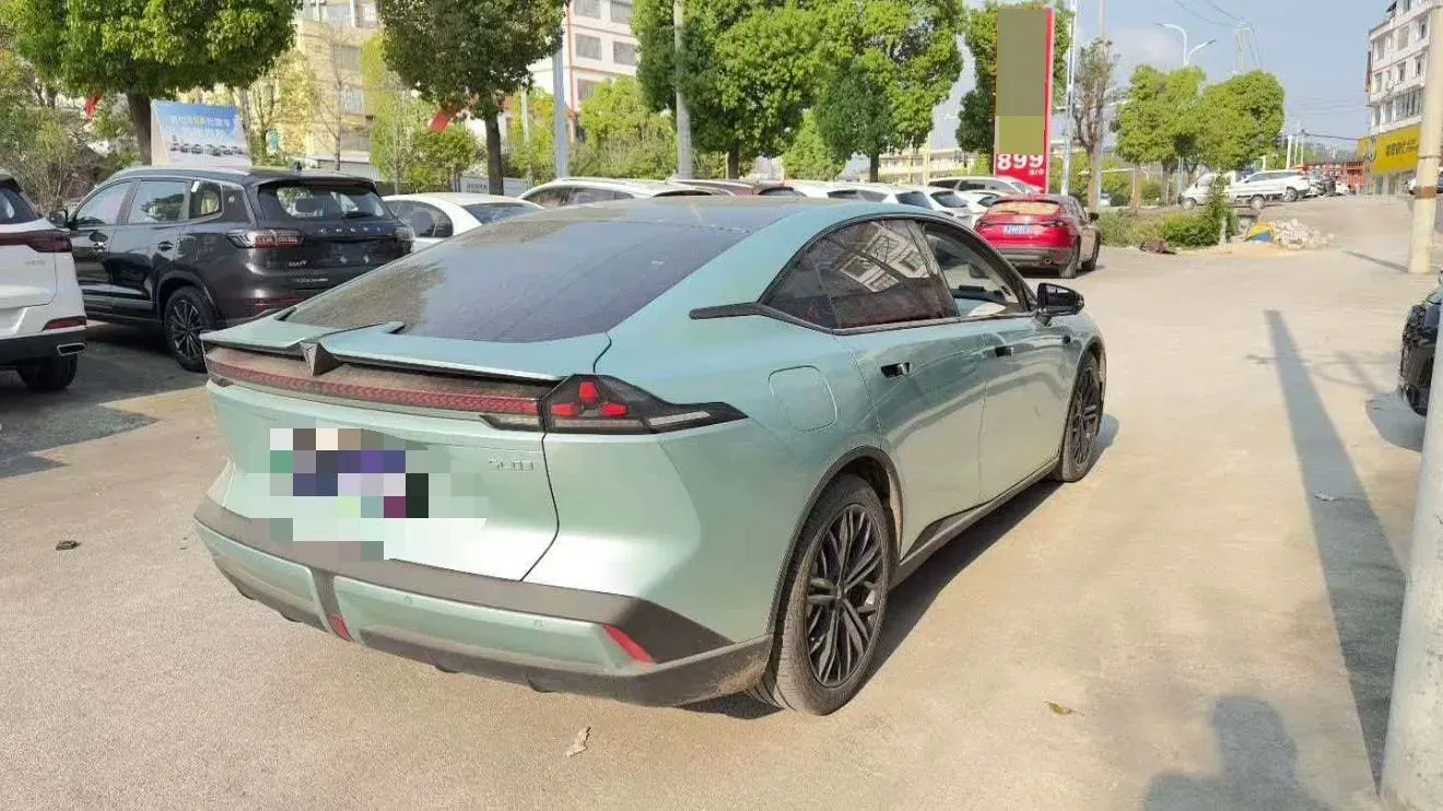 2022 DongFeng Forthing LingZhi EV BEV 68.4KWH,autocango,china used car exporter,china ev exporter,chinese used car exporter,chinese used ev exporter