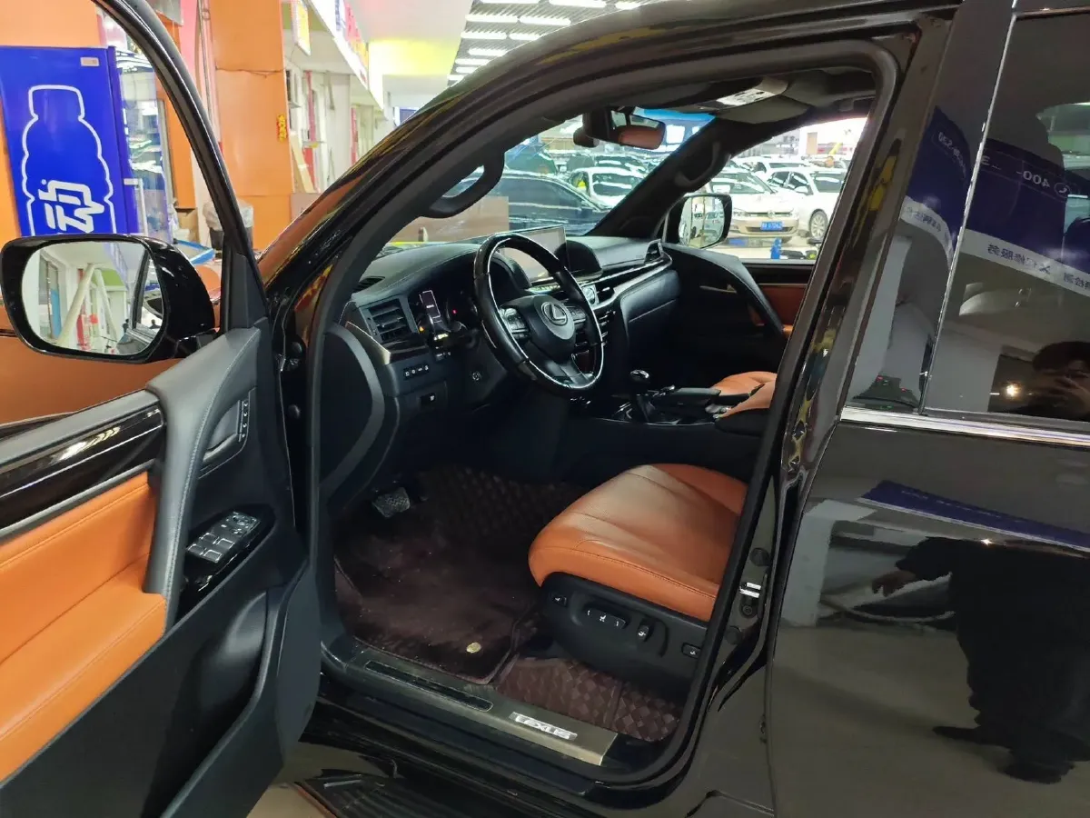 2019 Lexus LX 5.7L 367HP V8 8AT,autocango,china used car exporter,china ev exporter,chinese used car exporter,chinese used ev exporter