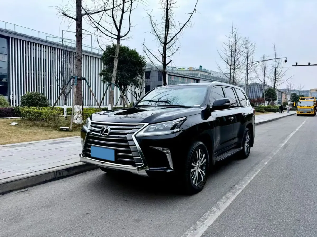 2019 Lexus LX 5.7L 367HP V8 8AT,autocango,china used car exporter,china ev exporter,chinese used car exporter,chinese used ev exporter