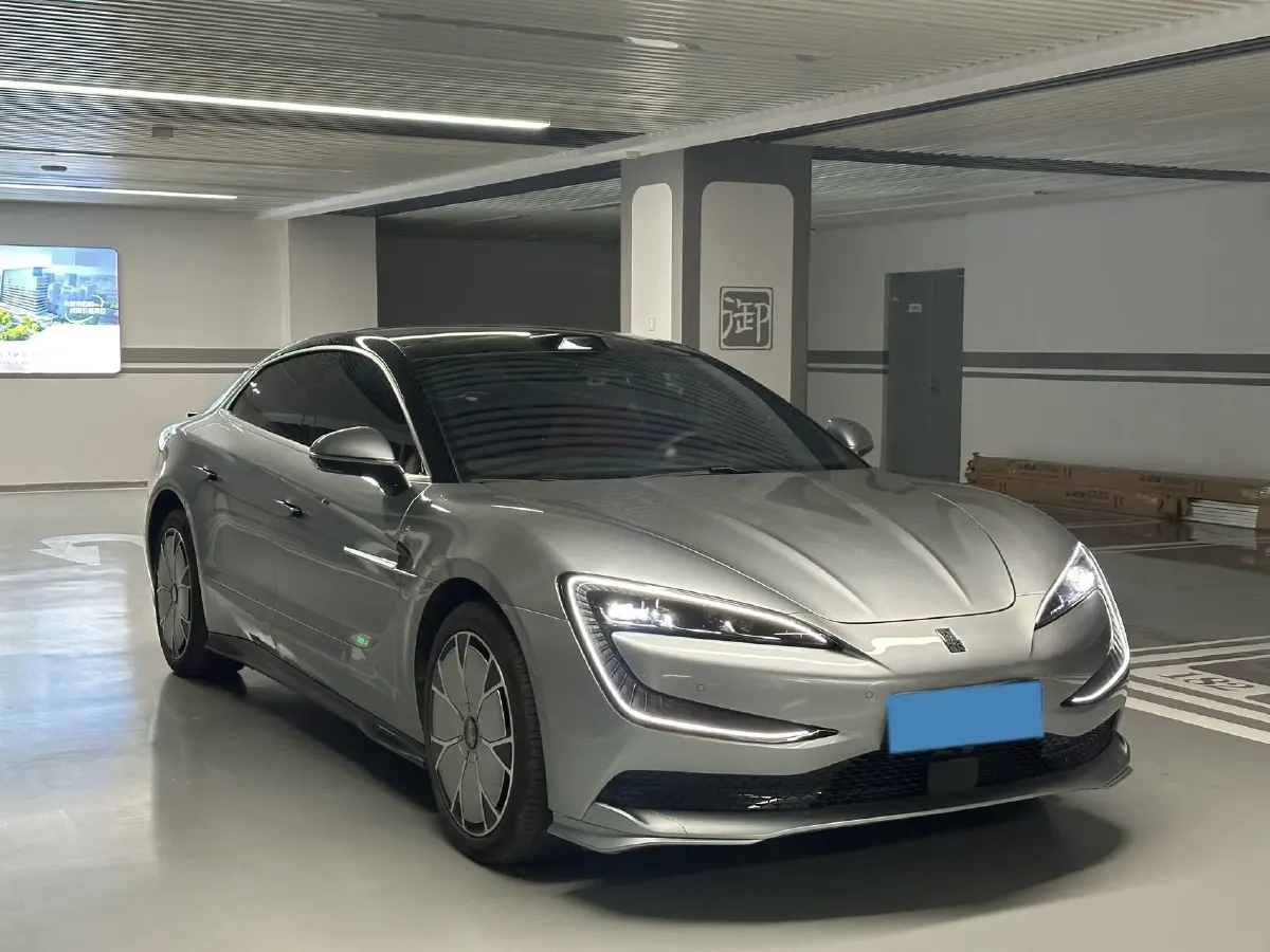 2025 YangWang U7 BEV 135.5KWH,autocango,china used car exporter,china ev exporter,chinese used car exporter,chinese used ev exporter