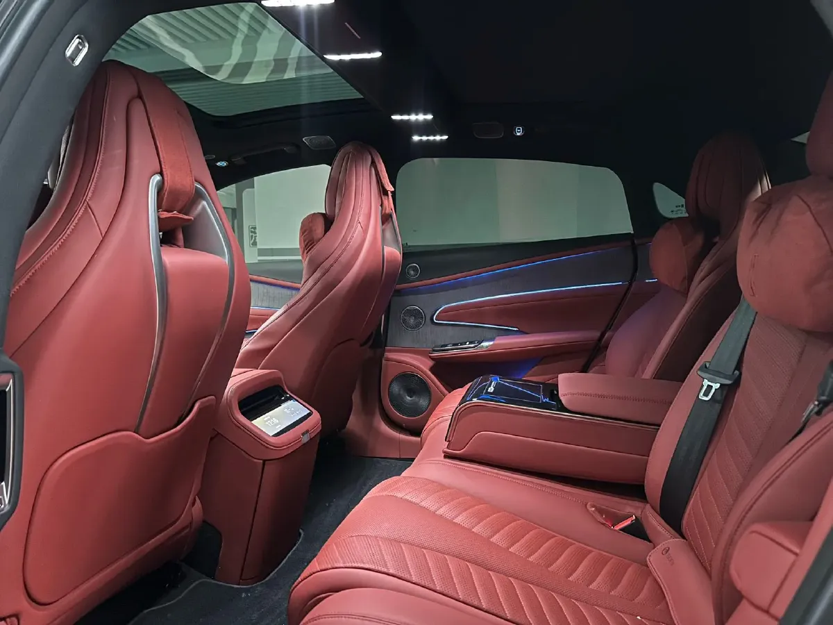 2025 YangWang U7 BEV 135.5KWH,autocango,china used car exporter,china ev exporter,chinese used car exporter,chinese used ev exporter