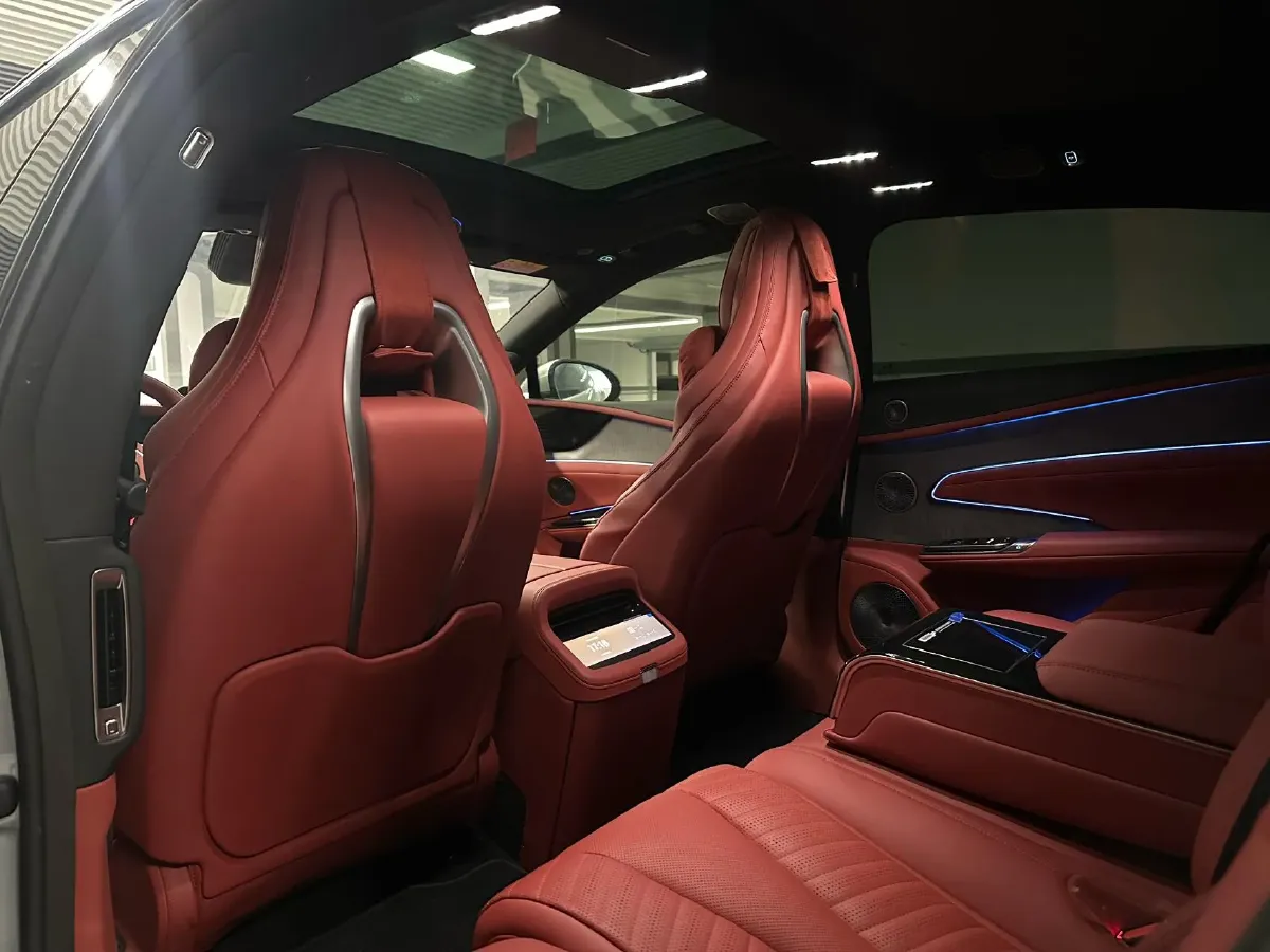 2025 YangWang U7 BEV 135.5KWH,autocango,china used car exporter,china ev exporter,chinese used car exporter,chinese used ev exporter
