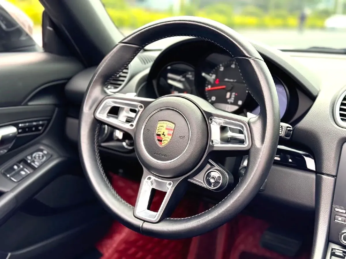 2019 Porsche 718 2.0T 300HP H4 7DCT,autocango,china used car exporter,china ev exporter,chinese used car exporter,chinese used ev exporter
