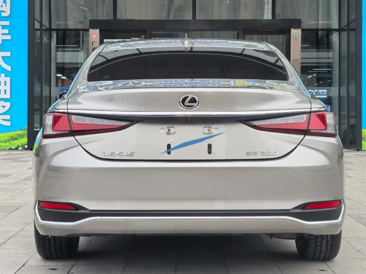 2020 Lexus ES 2.0L 173HP L4 CVT,autocango,china used car exporter,china ev exporter,chinese used car exporter,chinese used ev exporter