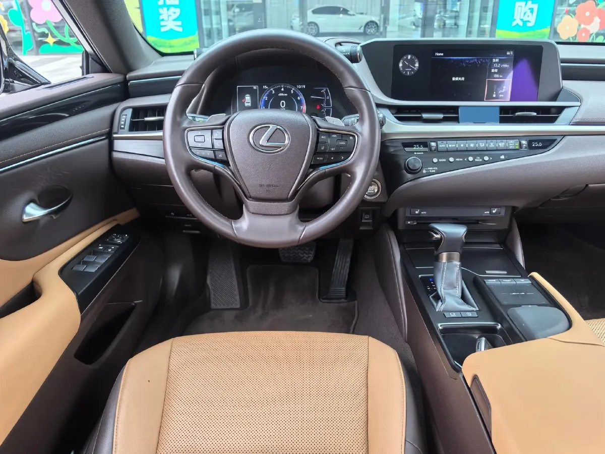 2020 Lexus ES 2.0L 173HP L4 CVT,autocango,china used car exporter,china ev exporter,chinese used car exporter,chinese used ev exporter
