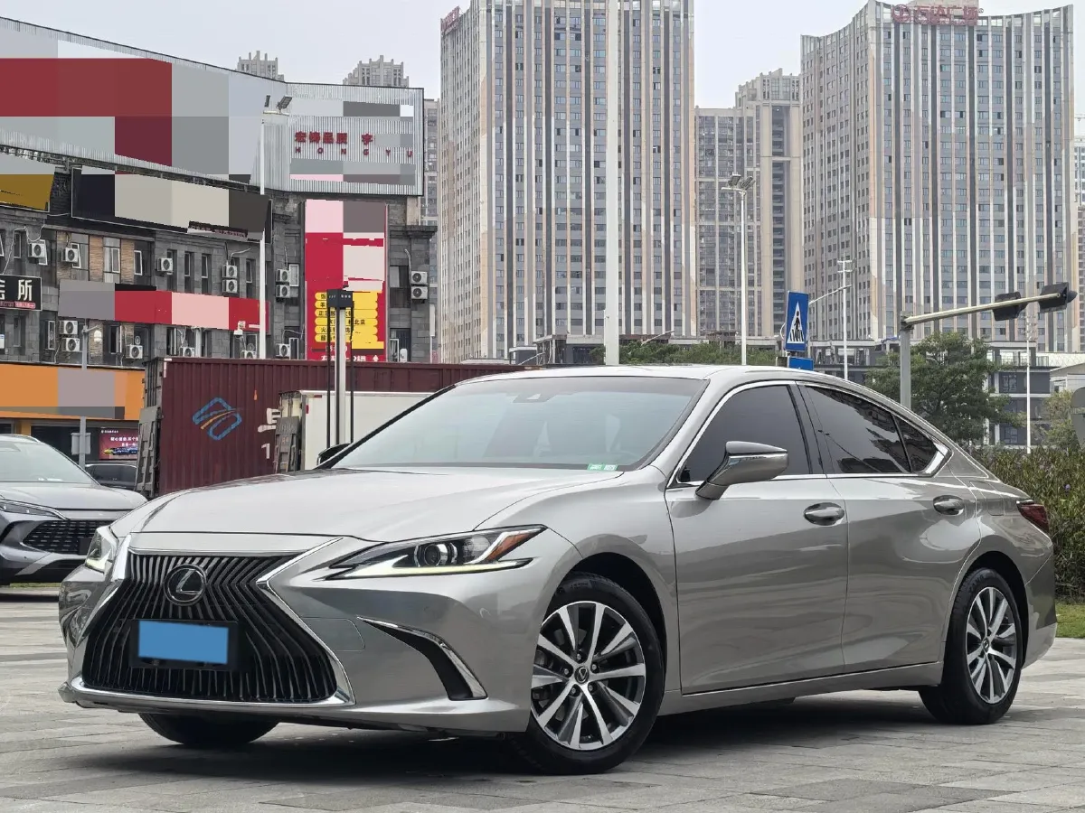 2020 Lexus ES 2.0L 173HP L4 CVT,autocango,china used car exporter,china ev exporter,chinese used car exporter,chinese used ev exporter