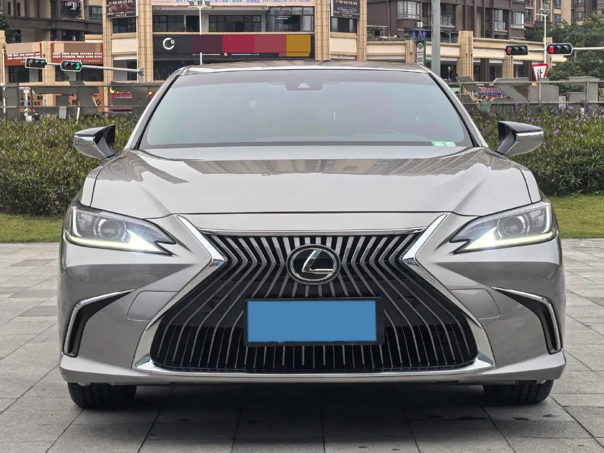 2020 Lexus ES 2.0L 173HP L4 CVT,autocango,china used car exporter,china ev exporter,chinese used car exporter,chinese used ev exporter