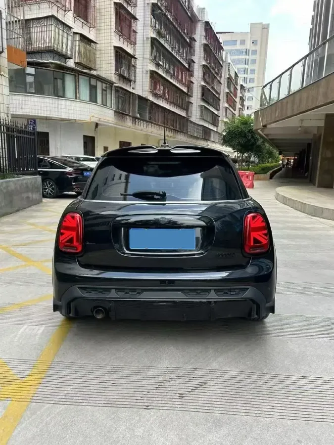 2022 MINI MINI 1.5T 136HP L3 7DCT,autocango,china used car exporter,china ev exporter,chinese used car exporter,chinese used ev exporter