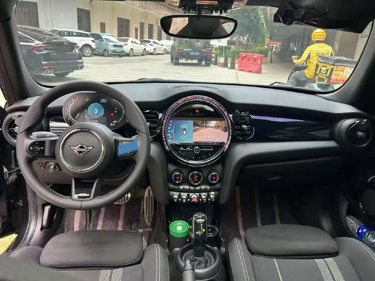 2022 MINI MINI 1.5T 136HP L3 7DCT,autocango,china used car exporter,china ev exporter,chinese used car exporter,chinese used ev exporter