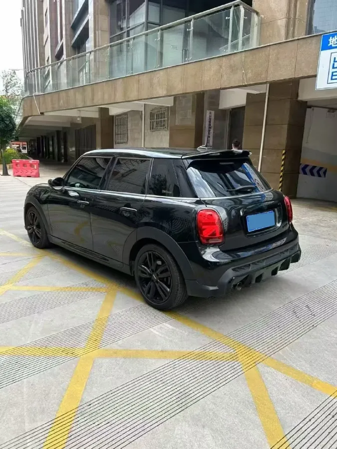 2022 MINI MINI 1.5T 136HP L3 7DCT,autocango,china used car exporter,china ev exporter,chinese used car exporter,chinese used ev exporter
