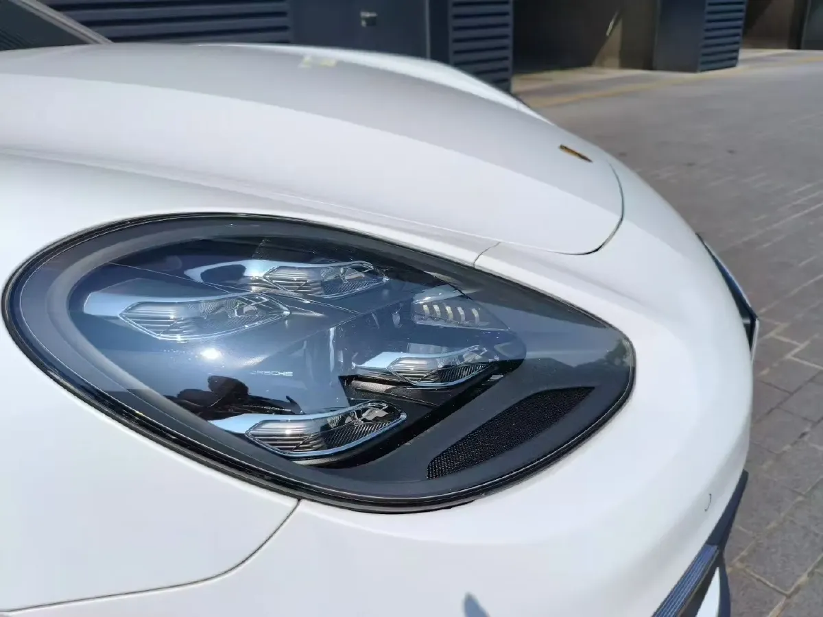 2021 Porsche Panamera 2.9T 330HP V6 8DCT,autocango,china used car exporter,china ev exporter,chinese used car exporter,chinese used ev exporter