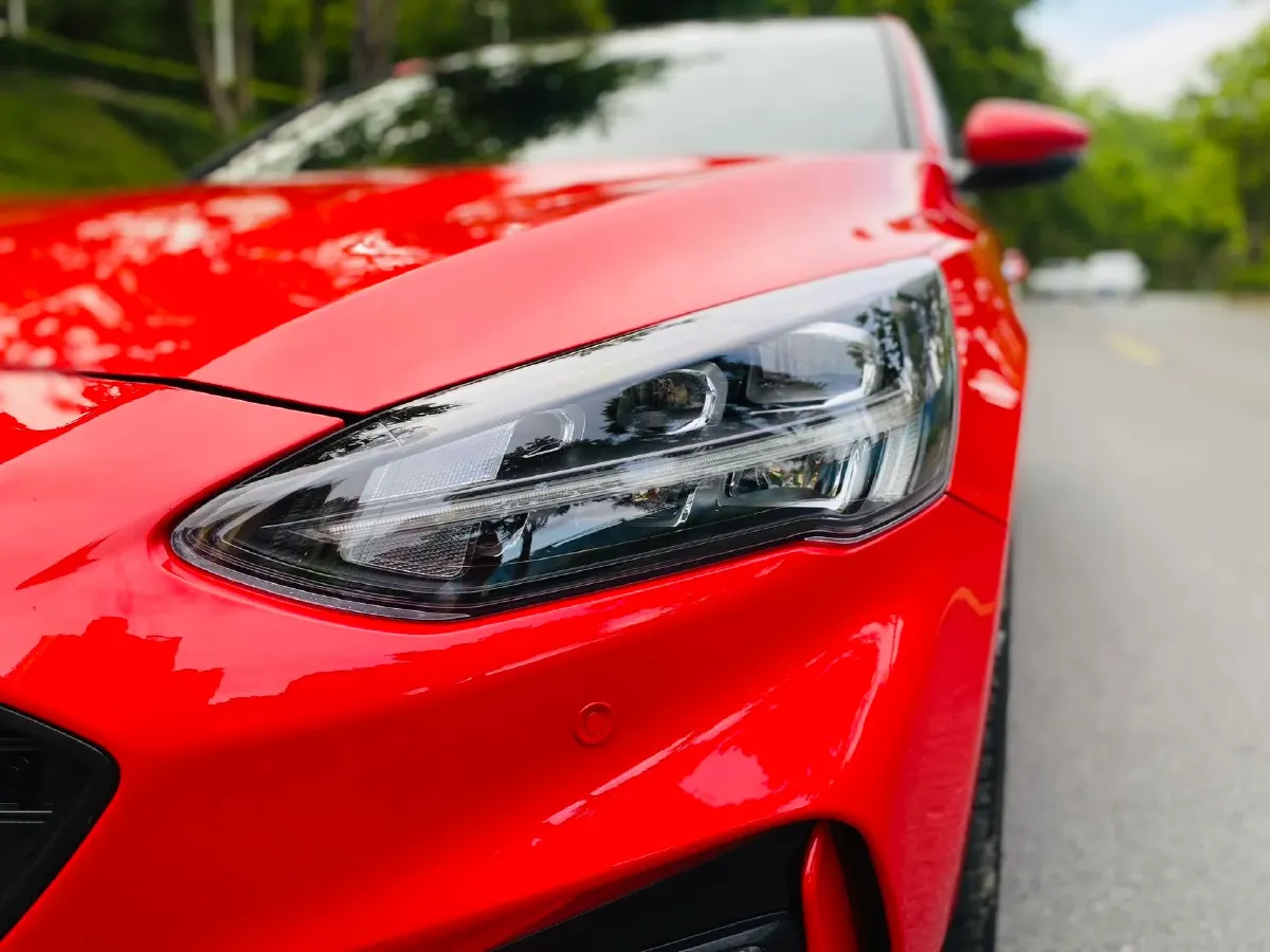 2020 Ford Focus 1.5T 174HP L3 8AT,autocango,china used car exporter,china ev exporter,chinese used car exporter,chinese used ev exporter