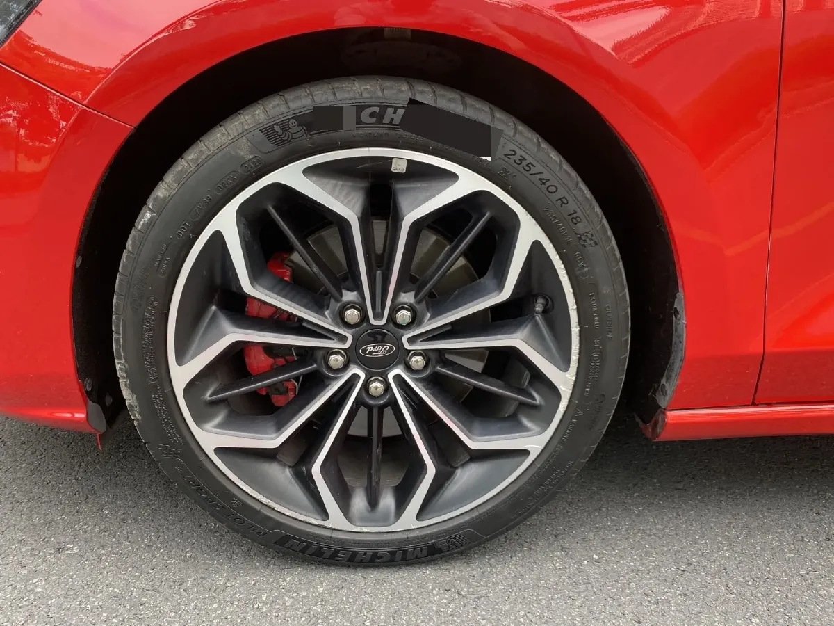 2020 Ford Focus 1.5T 174HP L3 8AT,autocango,china used car exporter,china ev exporter,chinese used car exporter,chinese used ev exporter