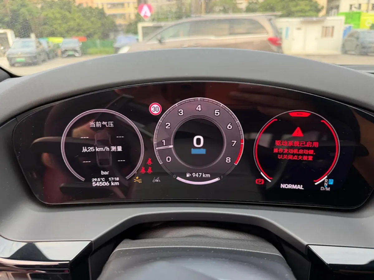 2024 Porsche Macan 2.9T 441HP V6 7DCT,autocango,china used car exporter,china ev exporter,chinese used car exporter,chinese used ev exporter