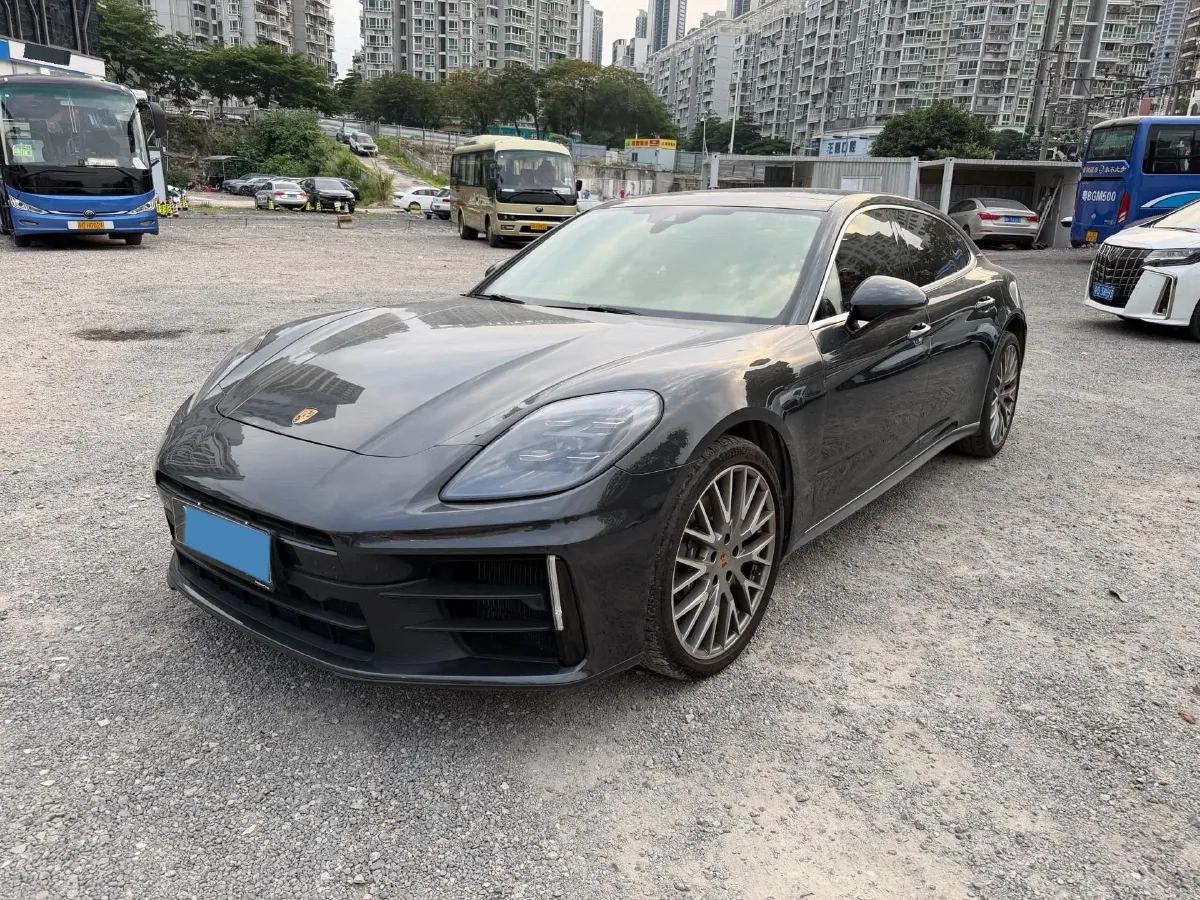 2024 Porsche Macan 2.9T 441HP V6 7DCT,autocango,china used car exporter,china ev exporter,chinese used car exporter,chinese used ev exporter