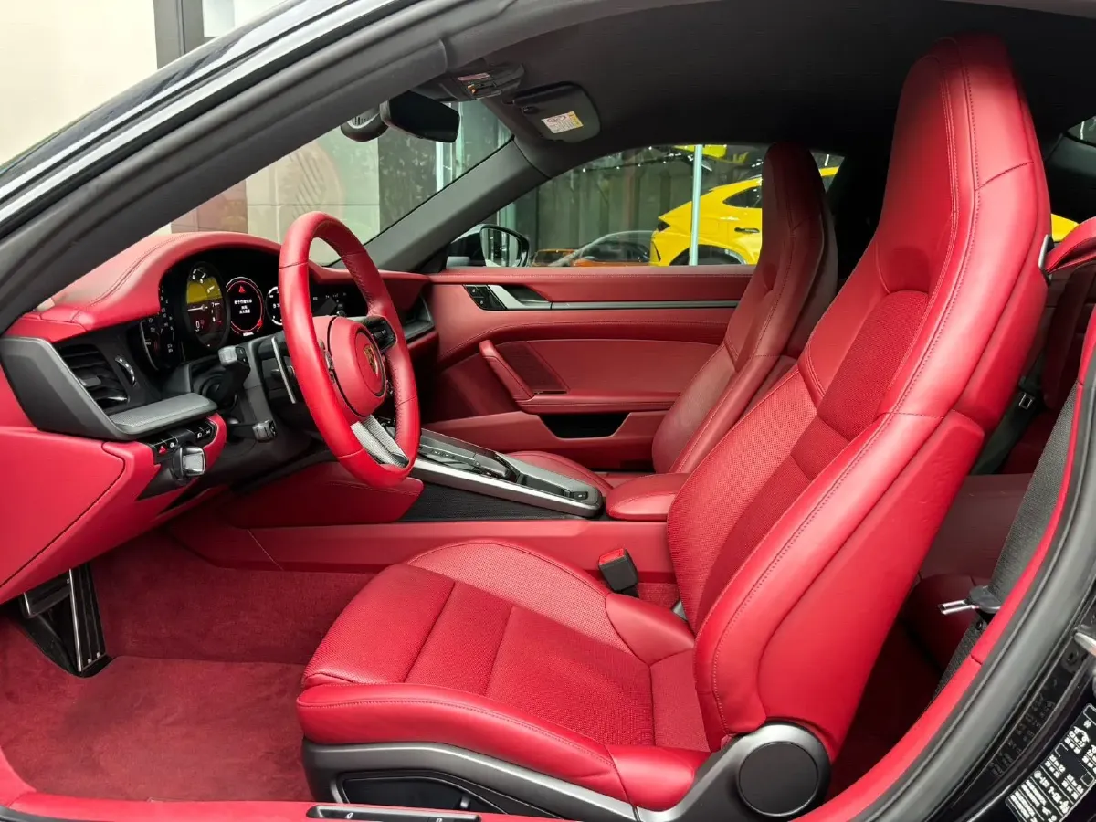 2022 Porsche 911 3.0T 450HP H6 8DCT,autocango,china used car exporter,china ev exporter,chinese used car exporter,chinese used ev exporter