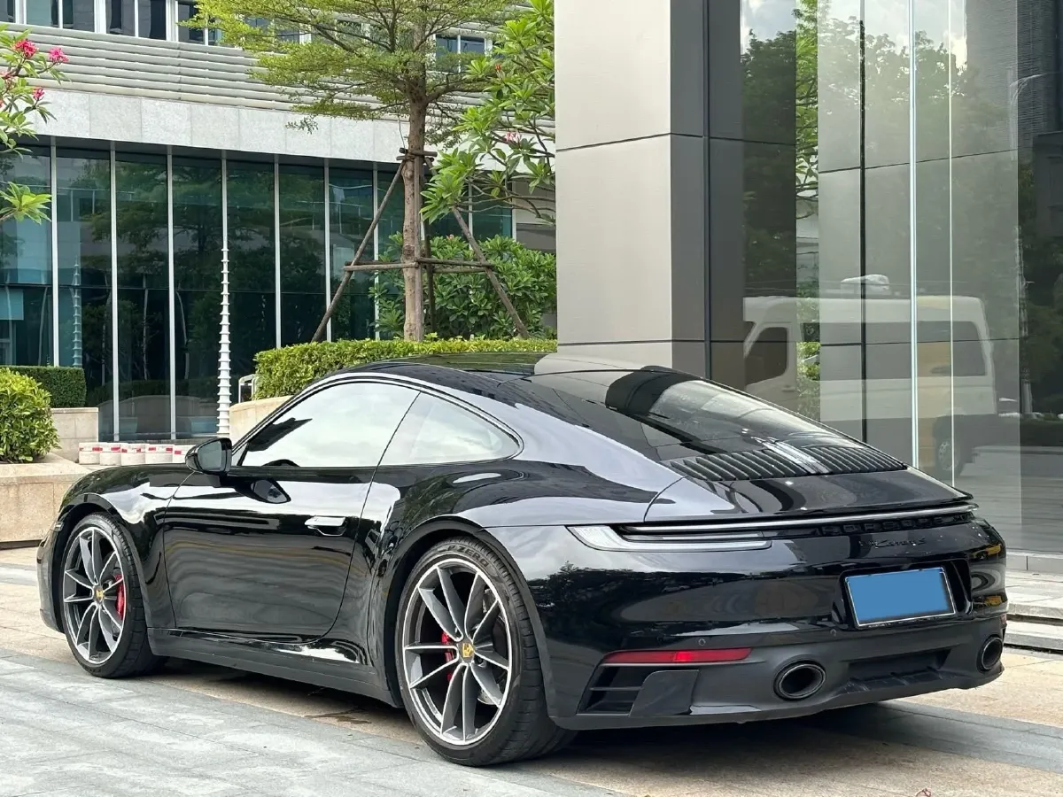 2022 Porsche 911 3.0T 450HP H6 8DCT,autocango,china used car exporter,china ev exporter,chinese used car exporter,chinese used ev exporter