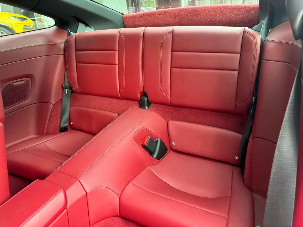 2022 Porsche 911 3.0T 450HP H6 8DCT,autocango,china used car exporter,china ev exporter,chinese used car exporter,chinese used ev exporter