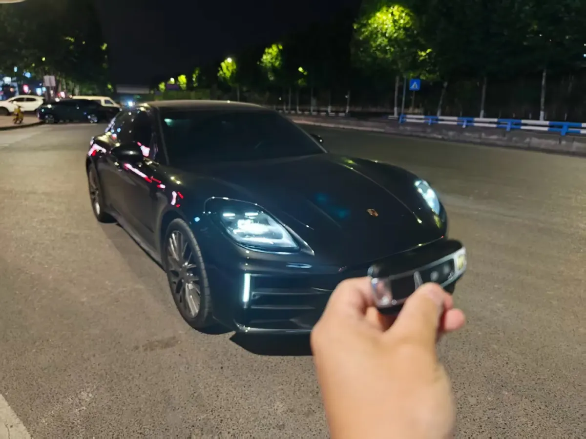 2024 Porsche Taycan 2AT BEV 105KWH,autocango,china used car exporter,china ev exporter,chinese used car exporter,chinese used ev exporter