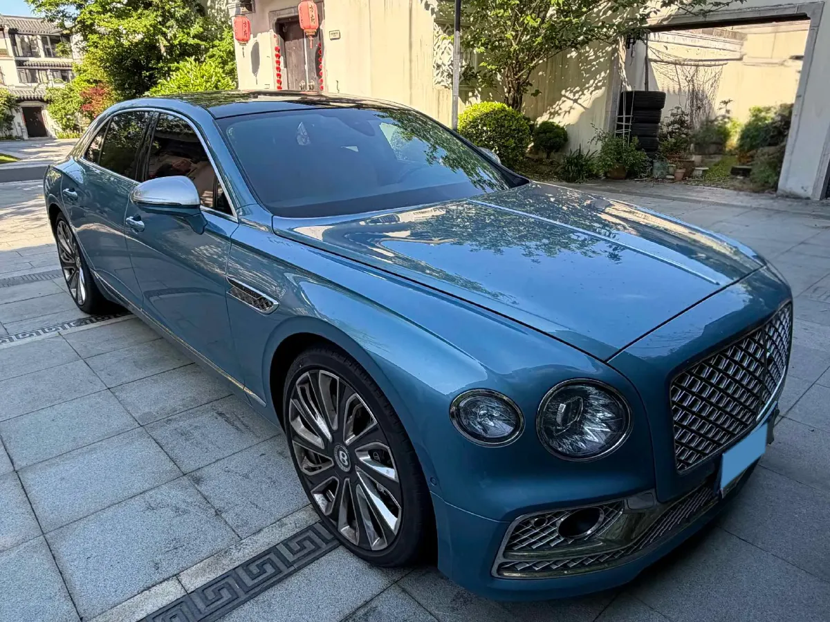2022 Bentley Flying Spur 4.0T 550HP V8 8DCT,autocango,china used car exporter,china ev exporter,chinese used car exporter,chinese used ev exporter