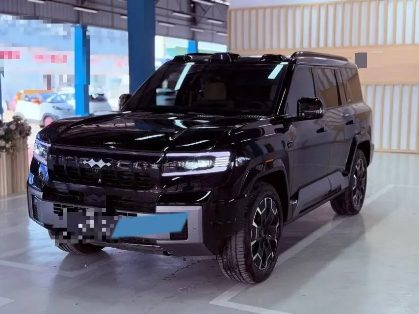 2025 FangChengBao Bao 8 2.0T 245HP L4 E-CVT PHEV 36.8KWH,autocango,china used car exporter,china ev exporter,chinese used car exporter,chinese used ev exporter