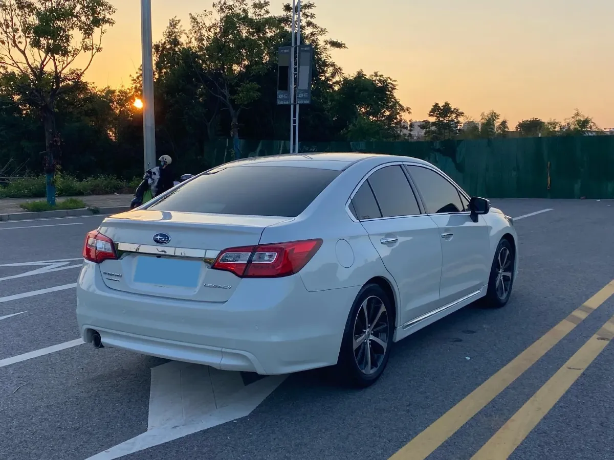2017 Subaru Legacy 2.5L 175HP H4 CVT,autocango,china used car exporter,china ev exporter,chinese used car exporter,chinese used ev exporter