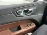 2024 Volvo XC60 2.0T 250HP L4 8AT