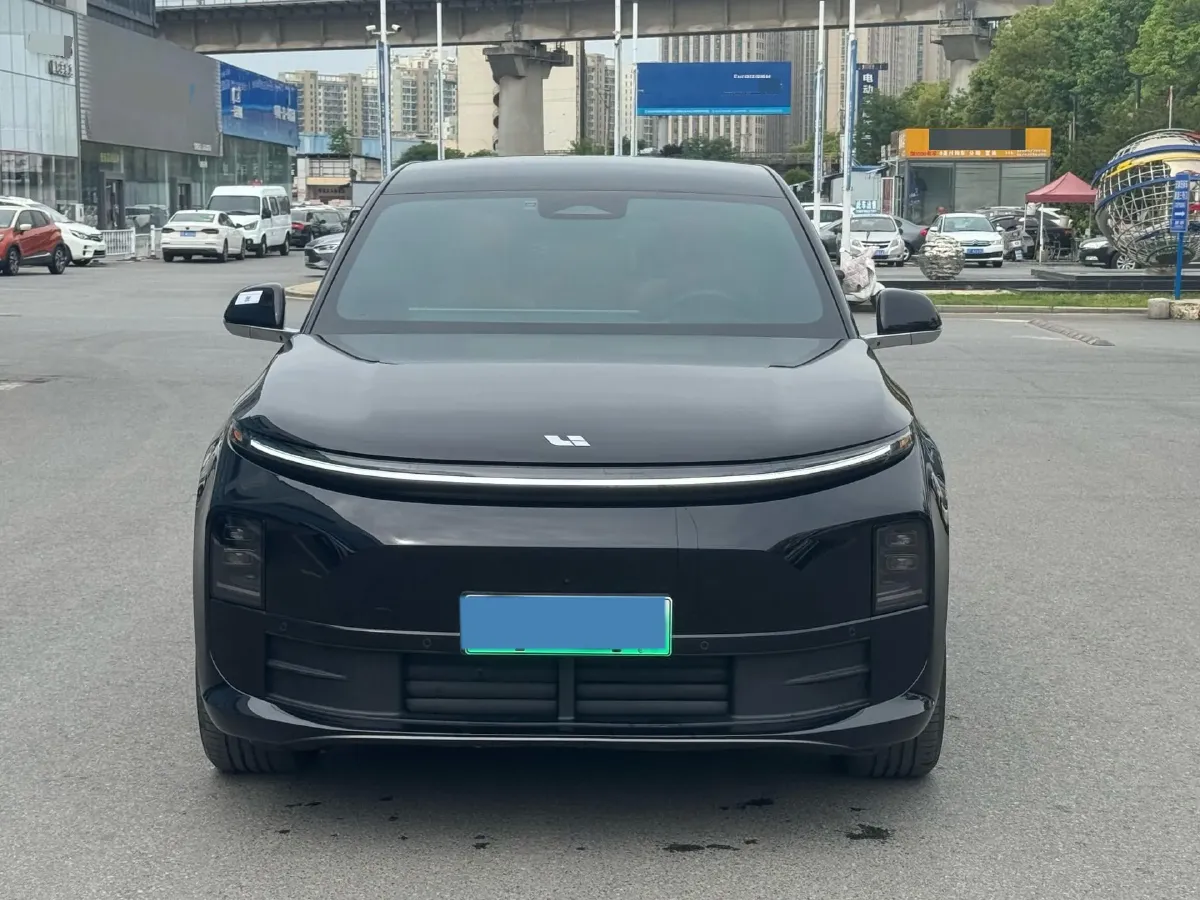 2024 Li L6 Range Extended 154HP L4 REEV 36.8KWH,autocango,china used car exporter,china ev exporter,chinese used car exporter,chinese used ev exporter
