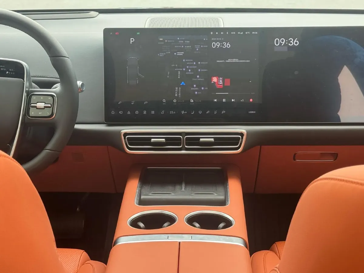 2024 Li L6 Range Extended 154HP L4 REEV 36.8KWH,autocango,china used car exporter,china ev exporter,chinese used car exporter,chinese used ev exporter