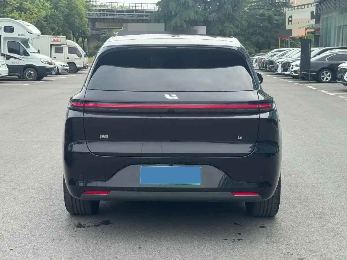 2024 Li L6 Range Extended 154HP L4 REEV 36.8KWH,autocango,china used car exporter,china ev exporter,chinese used car exporter,chinese used ev exporter