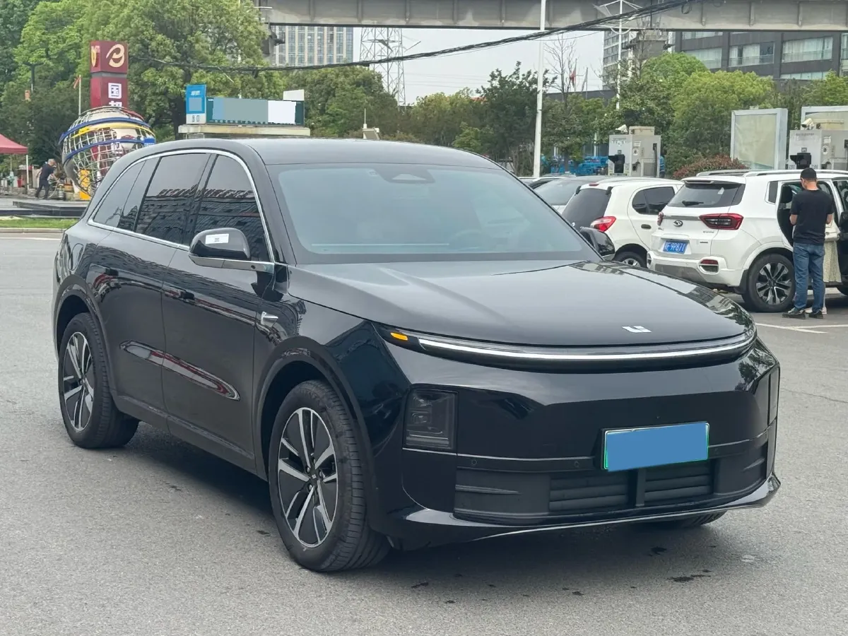2024 Li L6 Range Extended 154HP L4 REEV 36.8KWH,autocango,china used car exporter,china ev exporter,chinese used car exporter,chinese used ev exporter