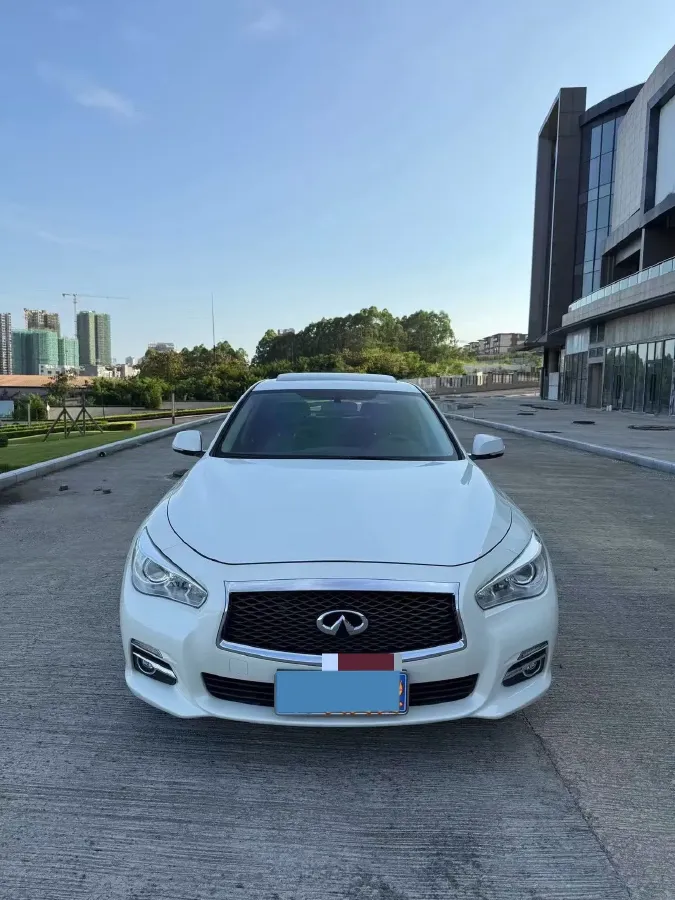 2016 Infiniti Q50L 2.0T 211HP L4 7AT,autocango,china used car exporter,china ev exporter,chinese used car exporter,chinese used ev exporter