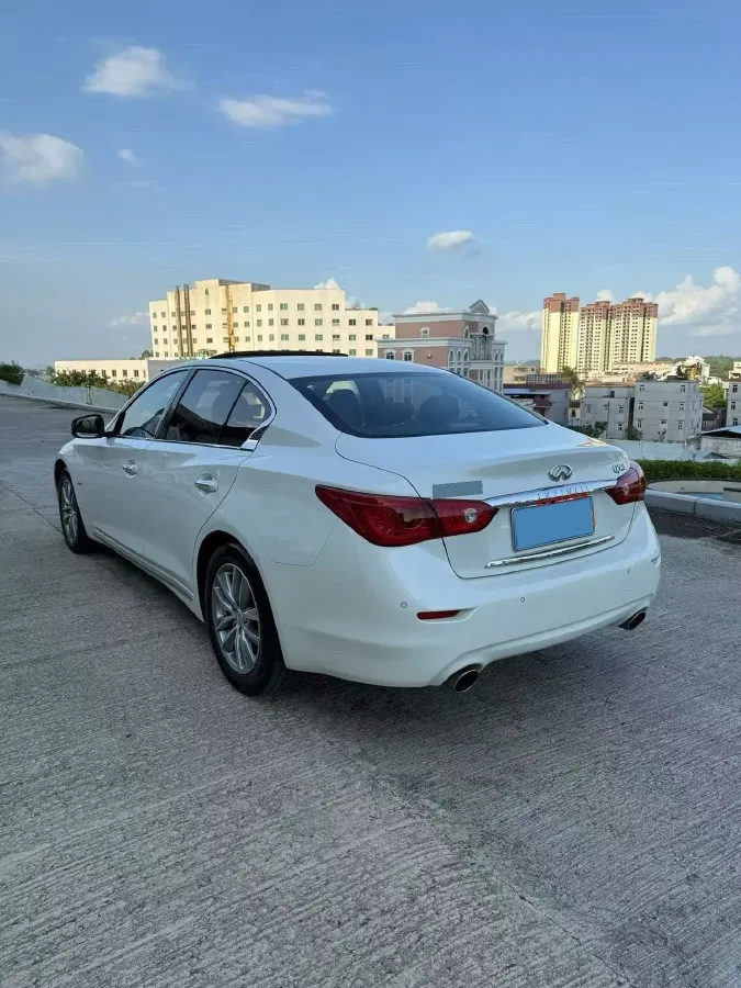 2016 Infiniti Q50L 2.0T 211HP L4 7AT,autocango,china used car exporter,china ev exporter,chinese used car exporter,chinese used ev exporter