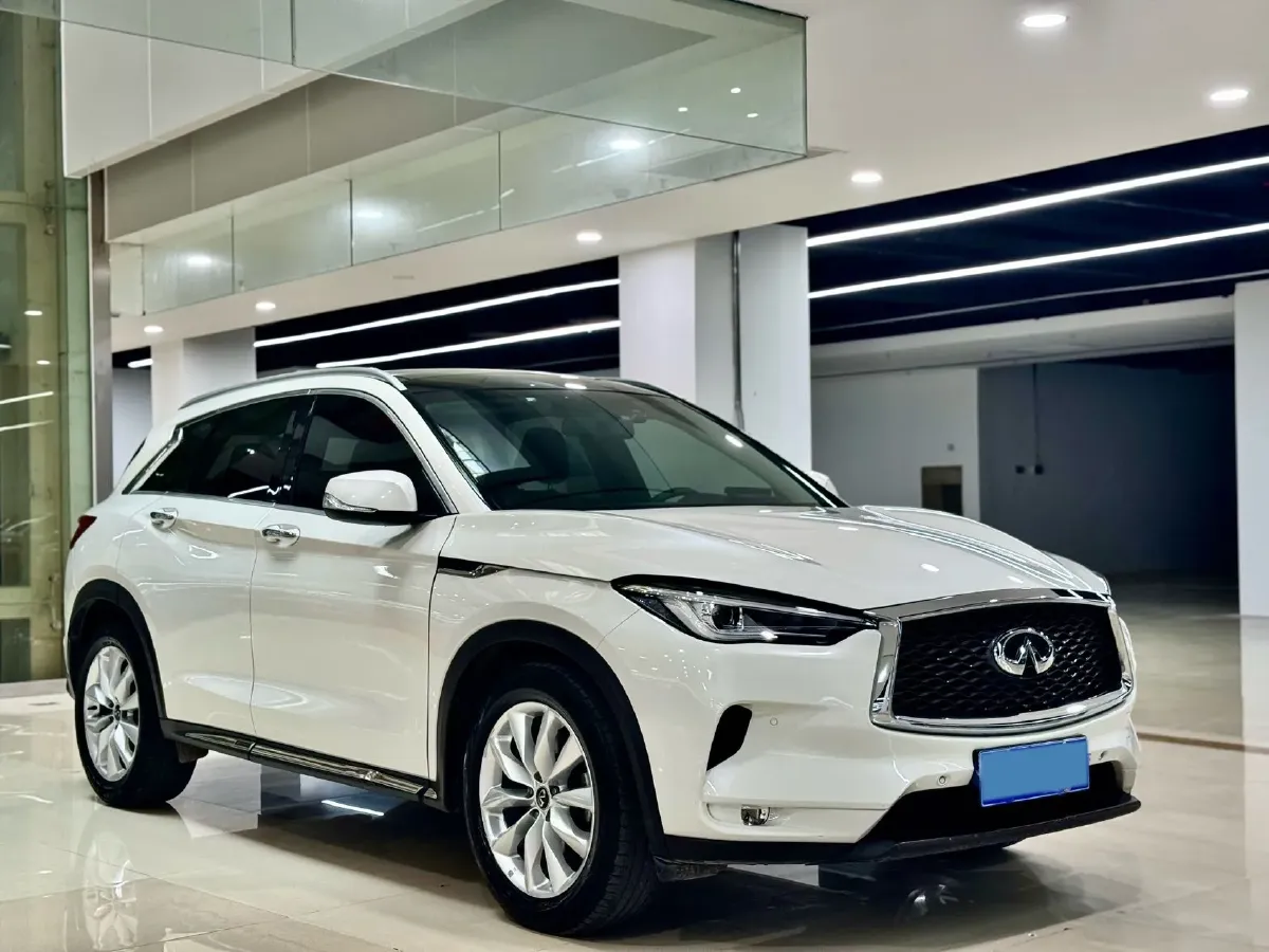 2020 Infiniti QX50 2.0T 245HP L4 CVT,autocango,china used car exporter,china ev exporter,chinese used car exporter,chinese used ev exporter