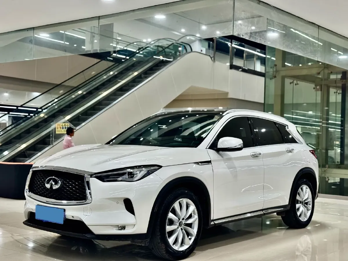 2020 Infiniti QX50 2.0T 245HP L4 CVT,autocango,china used car exporter,china ev exporter,chinese used car exporter,chinese used ev exporter