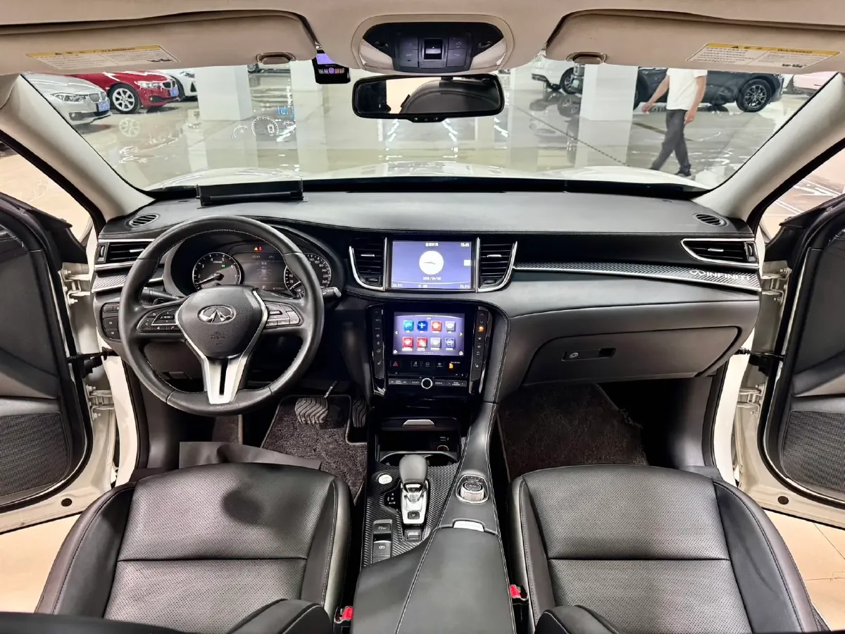 2020 Infiniti QX50 2.0T 245HP L4 CVT,autocango,china used car exporter,china ev exporter,chinese used car exporter,chinese used ev exporter