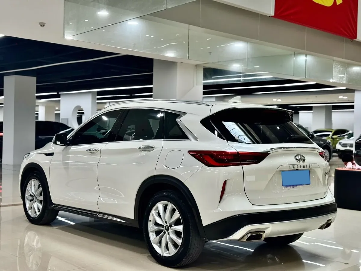 2020 Infiniti QX50 2.0T 245HP L4 CVT,autocango,china used car exporter,china ev exporter,chinese used car exporter,chinese used ev exporter