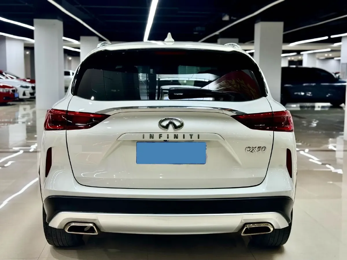 2020 Infiniti QX50 2.0T 245HP L4 CVT,autocango,china used car exporter,china ev exporter,chinese used car exporter,chinese used ev exporter