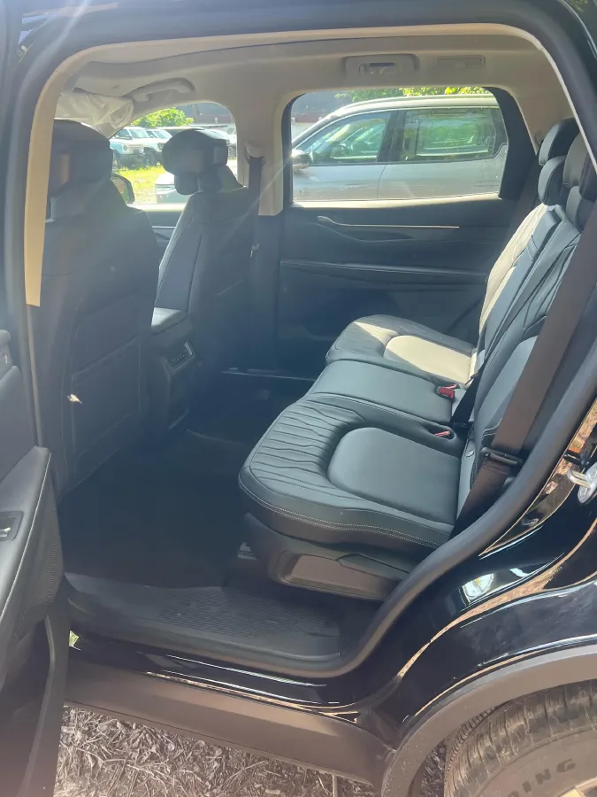 2026 Ford Edge 2.0T 252HP L4 8AT,autocango,china used car exporter,china ev exporter,chinese used car exporter,chinese used ev exporter