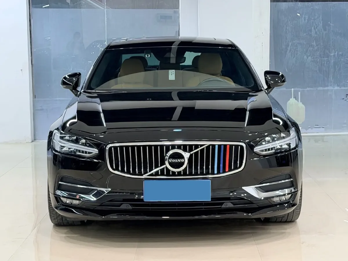 2020 Volvo S90 2.0T 254HP L4 8AT,autocango,china used car exporter,china ev exporter,chinese used car exporter,chinese used ev exporter